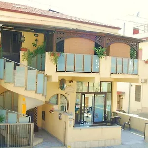 Bed & Breakfast La Fenice, Noto